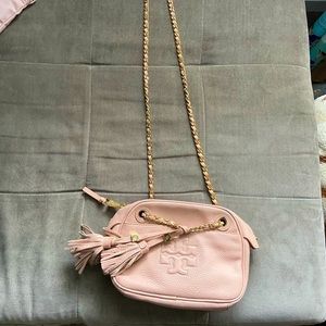 Tory Burch light pink shoulder/crossbody bag
